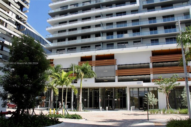 2960 NE 207th St Unit 602, Aventura, FL 33180 - photo 1