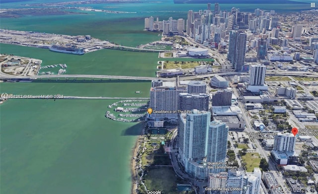 bird's eye view featuring a water view