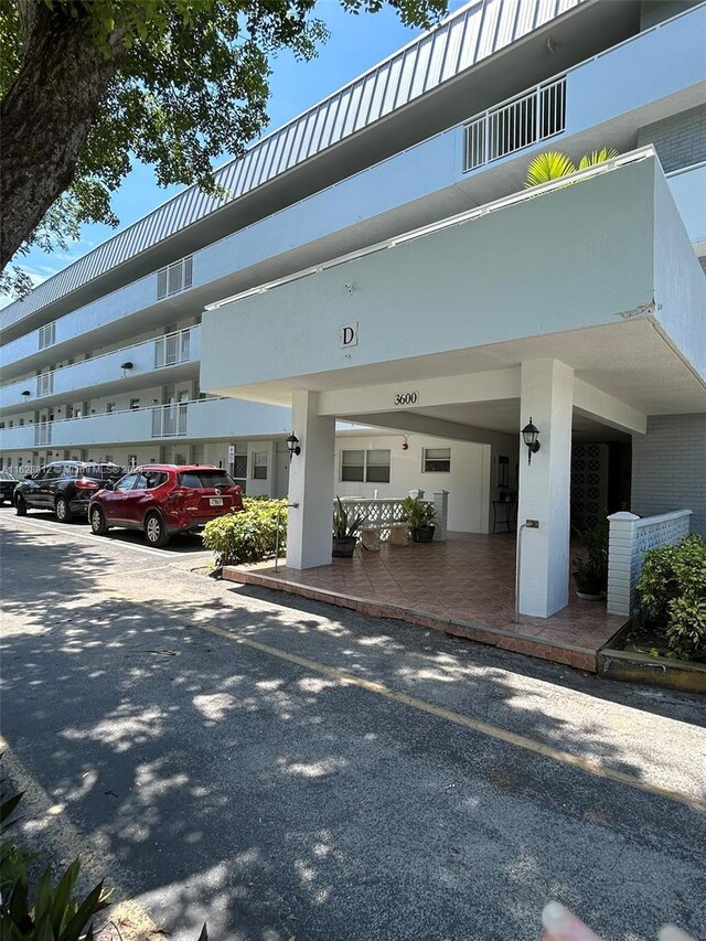 3600 NE 170th St Unit 411, North Miami Beach, FL 33160 - view of building exterior