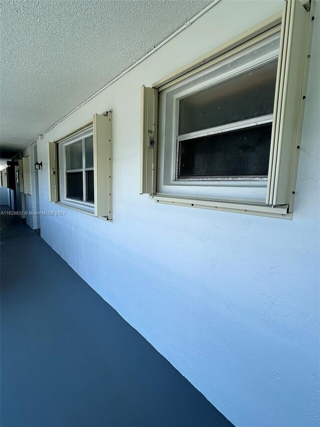 3600 NE 170th St Unit 411, North Miami Beach, FL 33160 - exterior space