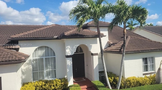 view of front of home