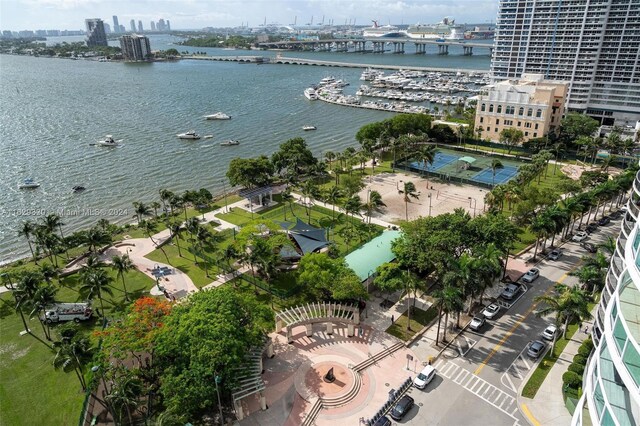 bird's eye view with a water view