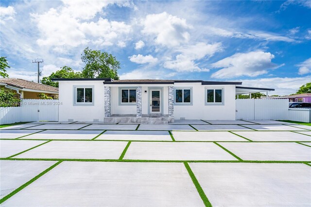 back of house featuring a patio