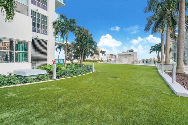 3301 NE 1st Ave Unit M0705, Miami, FL 33137 - view of home's community featuring a yard