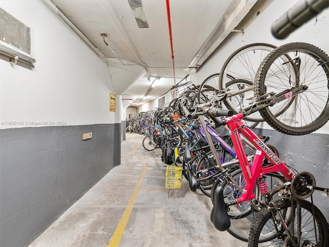 900 Bay Dr Unit 319, Miami Beach, FL 33141 - garage featuring bike storage