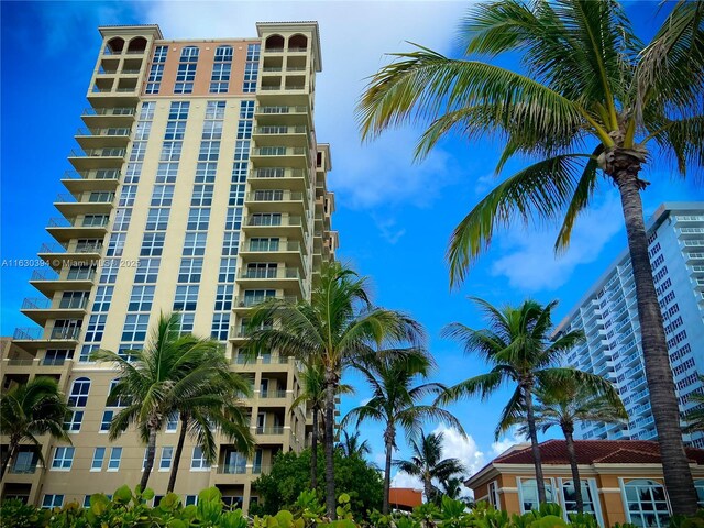 view of building exterior