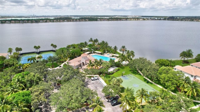 bird's eye view featuring a water view