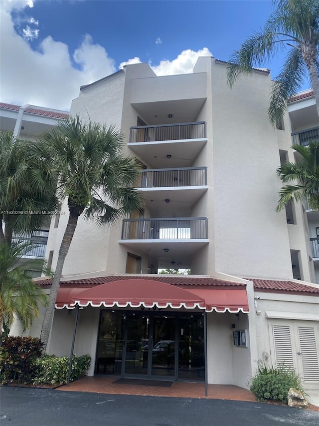 view of building exterior