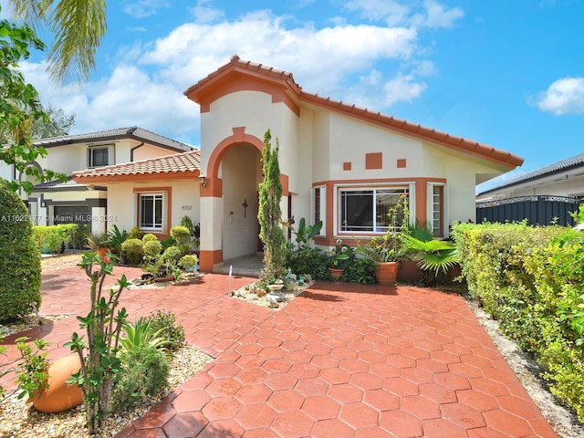 view of mediterranean / spanish-style house