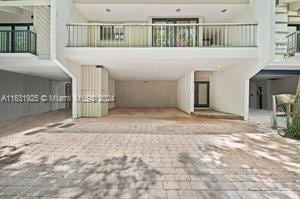 view of unfurnished living room