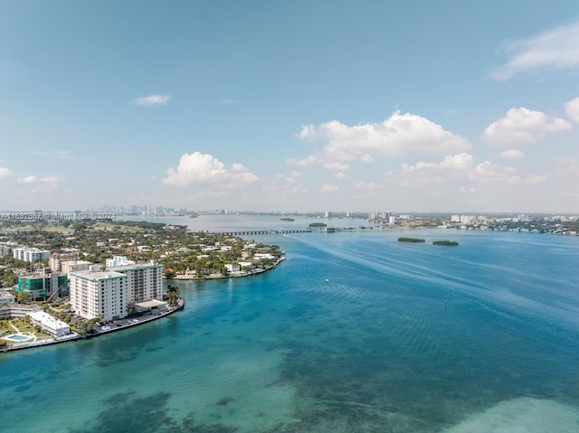 bird's eye view featuring a water view