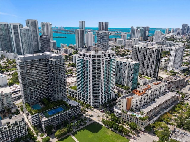 bird's eye view featuring a water view