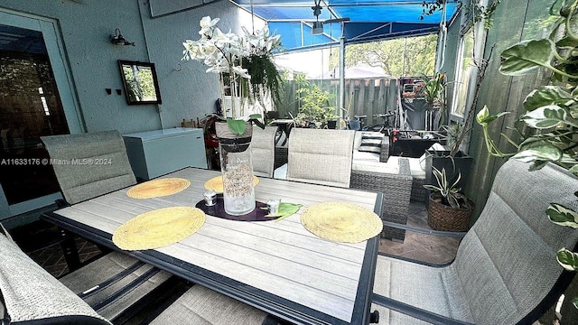 view of sunroom / solarium