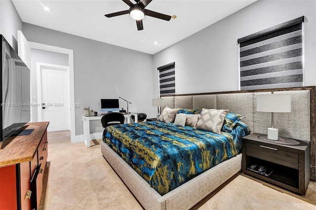 bedroom with ceiling fan