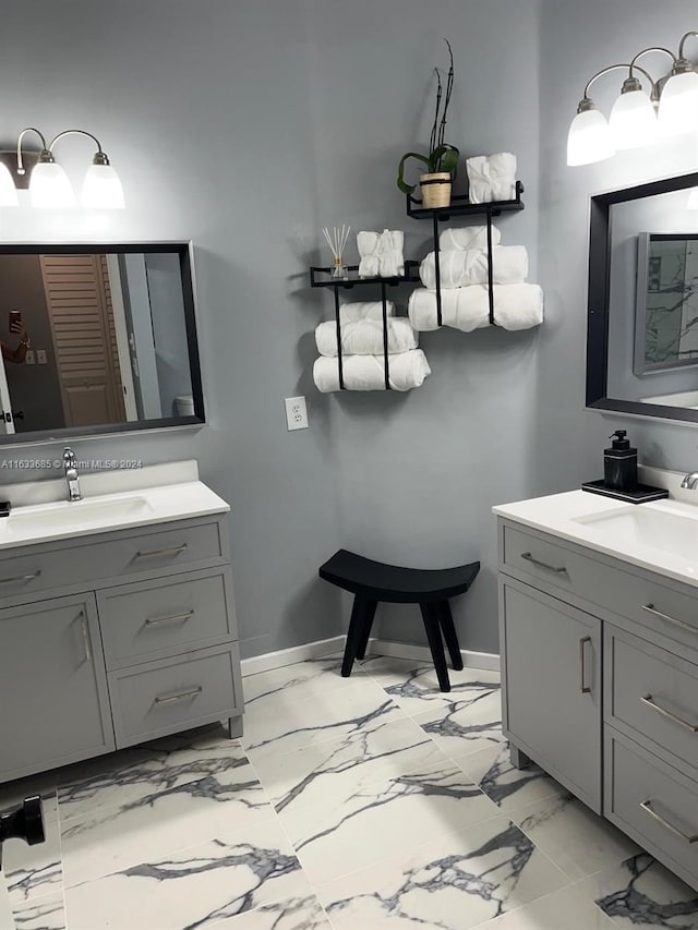 bathroom with vanity