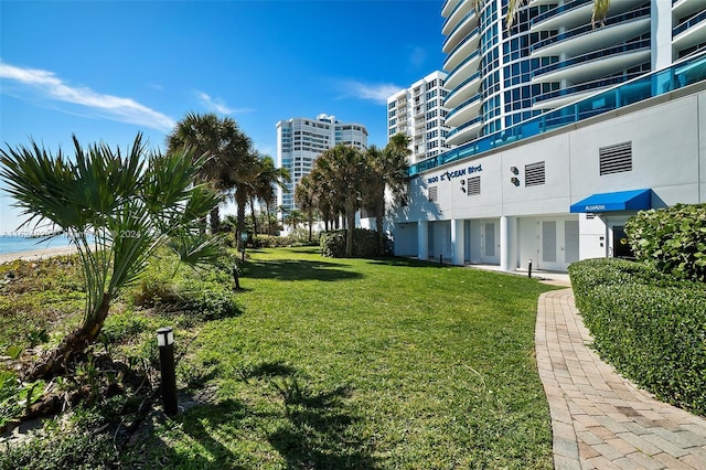 view of yard with a water view