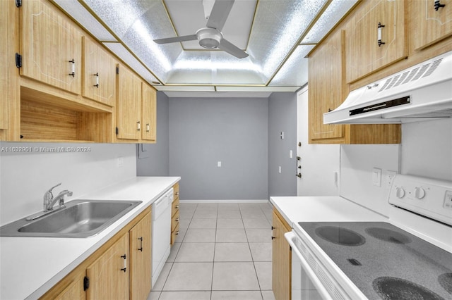 kitchen featuring ceiling fan, sink, light tile patterned floors, and white appliances