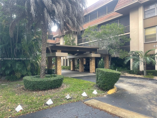 view of building exterior