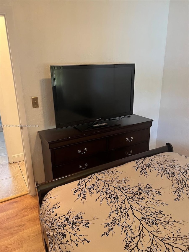 bedroom featuring light hardwood / wood-style flooring