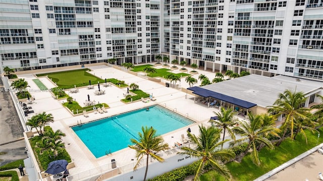 view of swimming pool featuring a patio