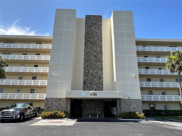 view of building exterior