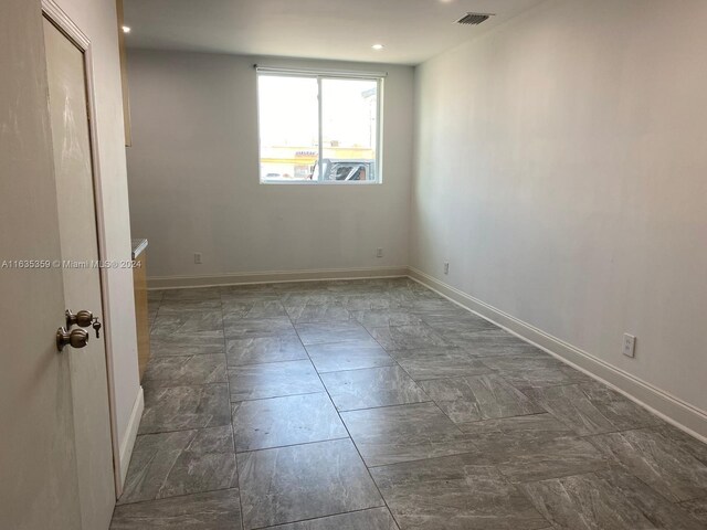 10 W 53rd Ter, Hialeah, FL 33012 - photo 12