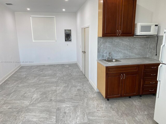 10 W 53rd Ter, Hialeah, FL 33012 - photo 14