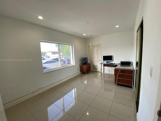 10 W 53rd Ter, Hialeah, FL 33012 - photo 24