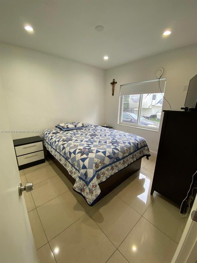 10 W 53rd Ter, Hialeah, FL 33012 - photo 25