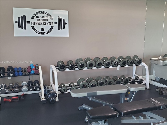 3000 Coral Way Unit 1121, Miami, FL 33145 - view of gym