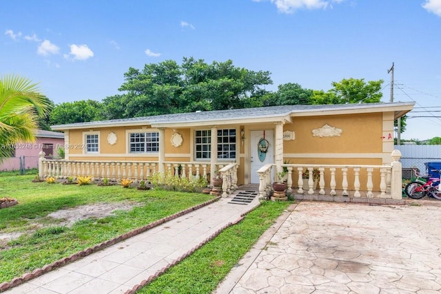 view of front of house