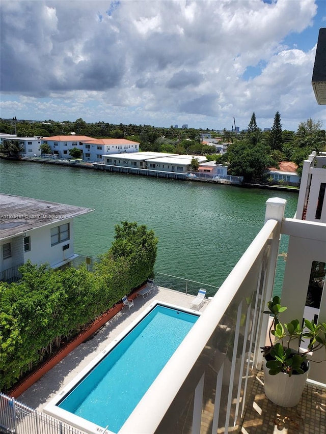 7900 Tatum Waterway Dr Unit 502, Miami Beach, FL 33141 - view of pool with a water view