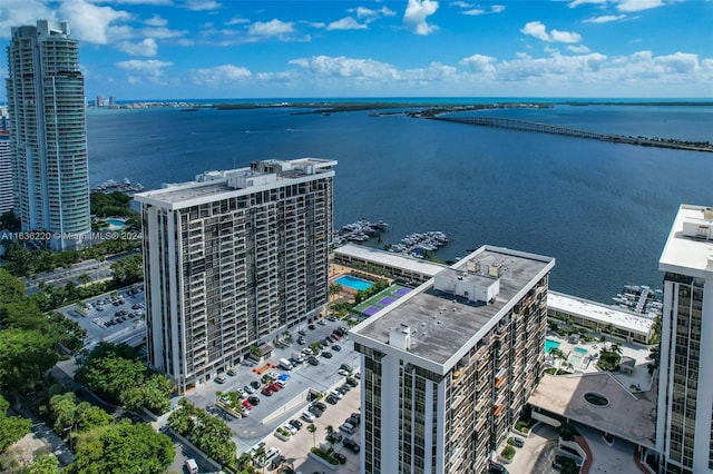 bird's eye view featuring a water view