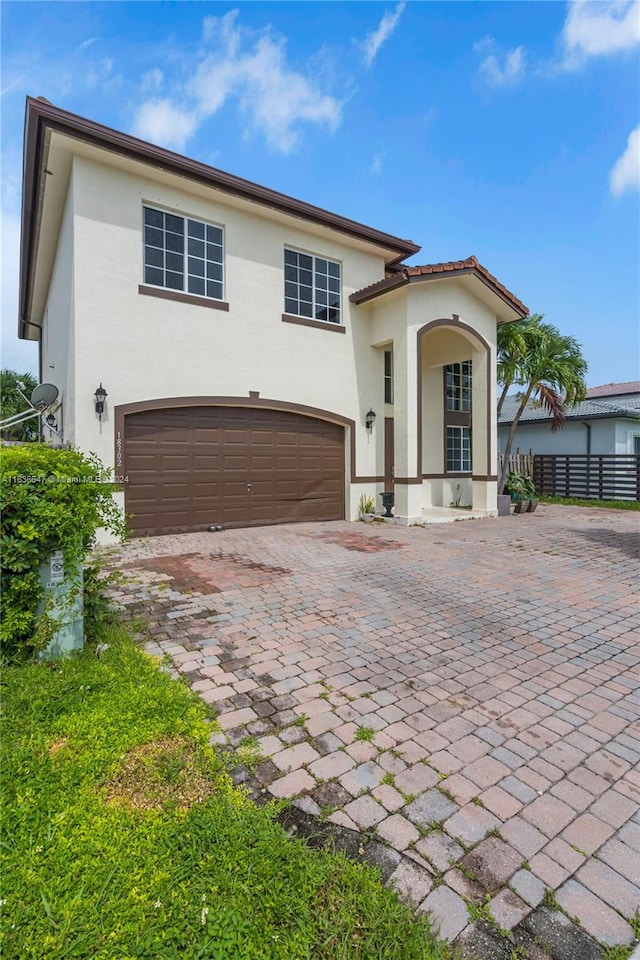 view of front of house featuring a garage