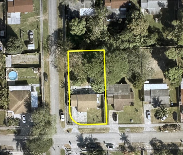 1487 NW 100th St, Miami, FL 33147 - not applicable space