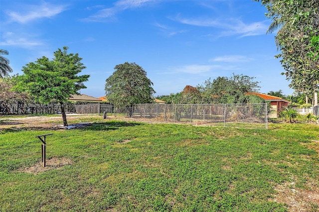 279 NW 119th Ave, Miami, FL 33182 - view of yard with fence