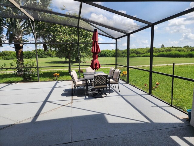 view of sunroom / solarium