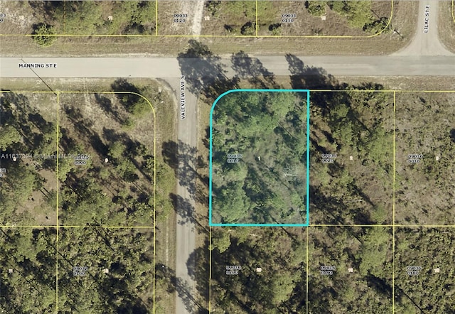 1056 Manning St, Lehigh Acres FL, 33974 land for sale