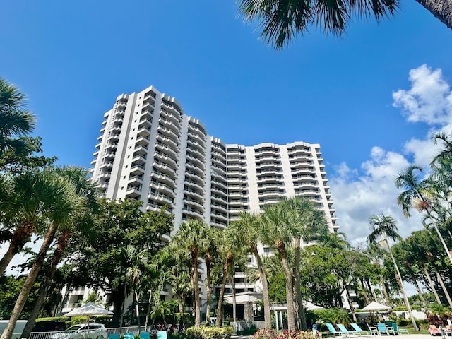3300 NE 191st St Unit 515, Aventura, FL 33180 - view of apartment building / complex