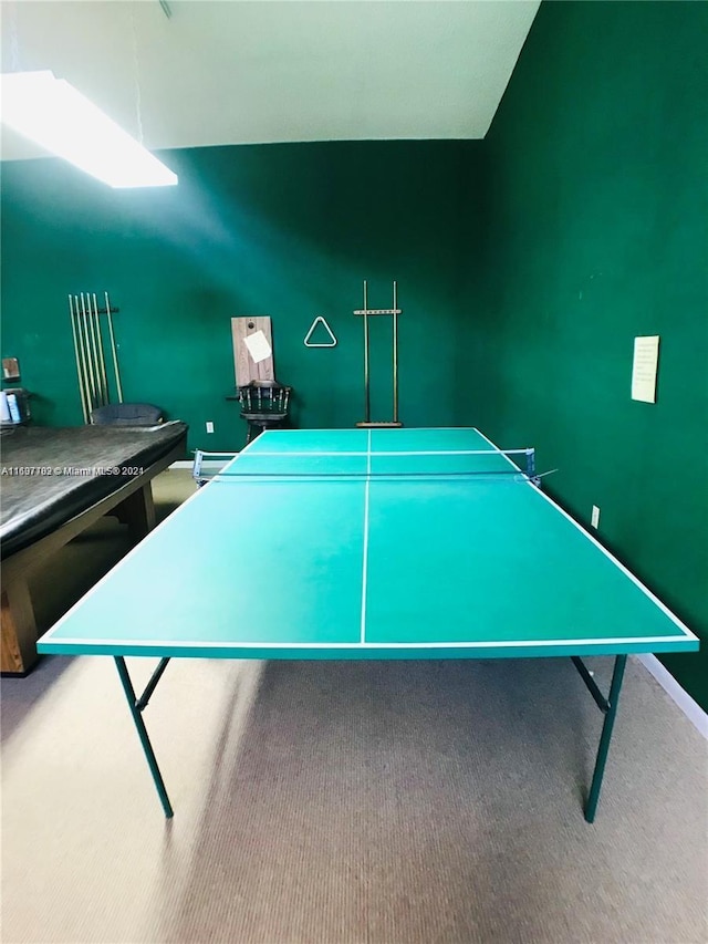 recreation room featuring carpet flooring