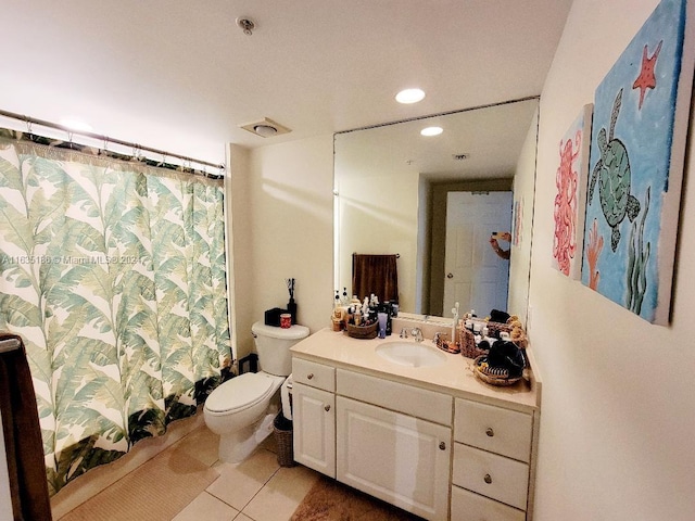 full bathroom featuring tile patterned flooring, vanity, shower / bath combination with curtain, and toilet