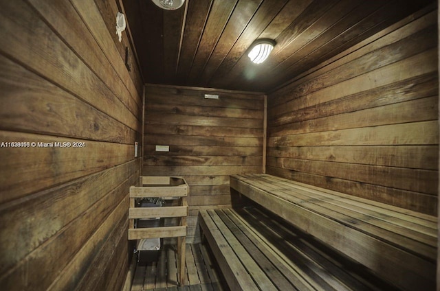 view of sauna / steam room