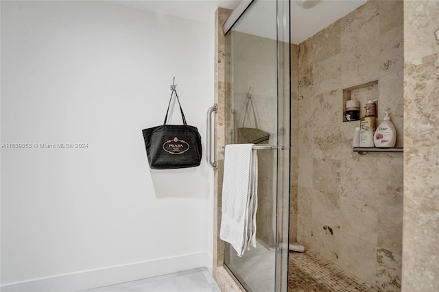 bathroom with walk in shower