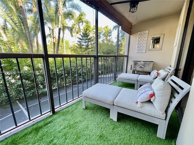 balcony with ceiling fan