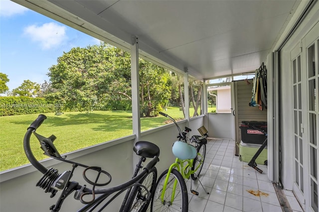 view of sunroom / solarium