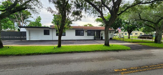 view of ranch-style home