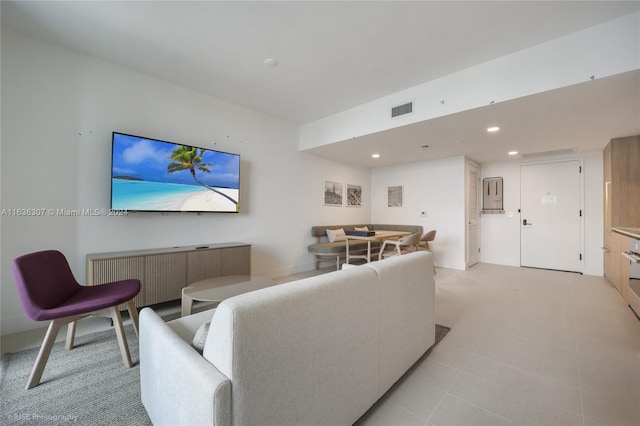 601 NE 1st Ave Unit 2913, Miami, FL 33132 - living area featuring recessed lighting and visible vents