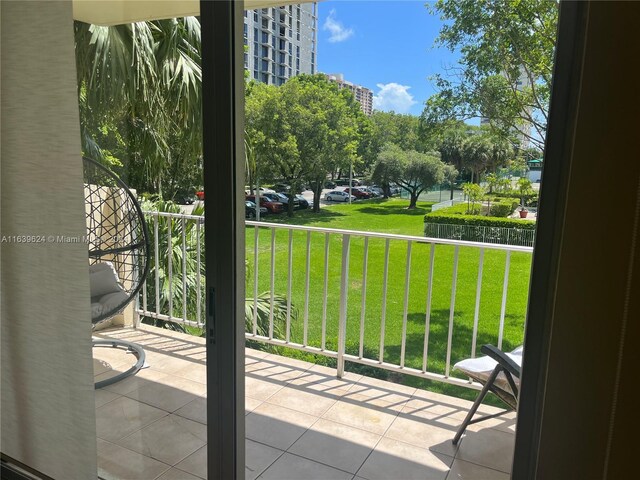 11111 Biscayne Blvd Unit 2D, Miami, FL 33181 - photo 2