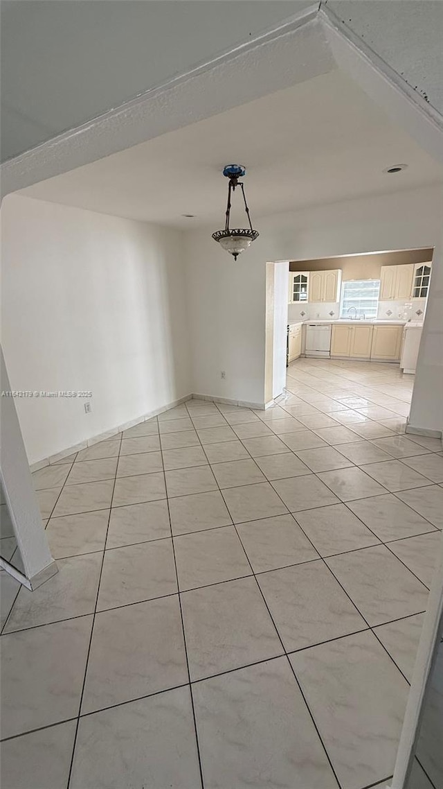 view of tiled spare room