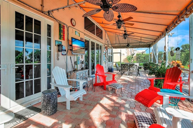 view of patio / terrace with ceiling fan